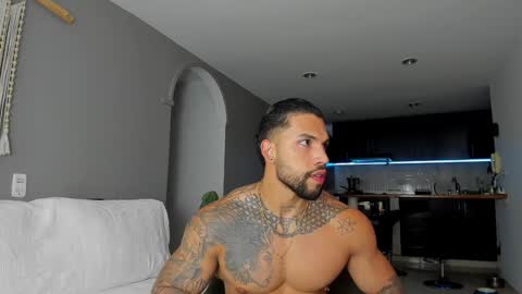 joe_esthetic online show from January 30, 2025, 12:18 am