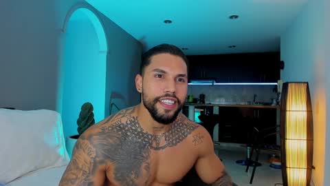 joe_esthetic online show from February 5, 2025, 2:29 am