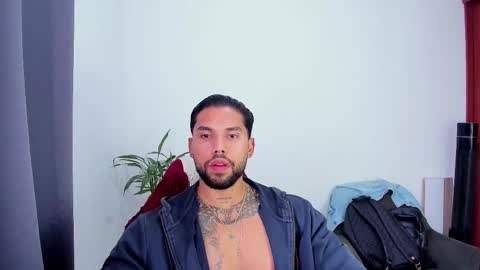 joe_esthetic online show from October 20, 2025, 12:49 pm