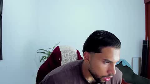 joe_esthetic online show from October 26, 2025, 11:20 pm