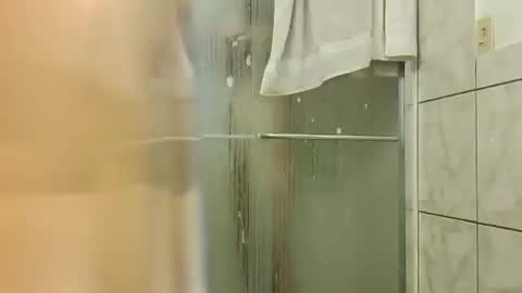 Snapshot of joel21t21868737 chatting on March 1, 2025, 12:39 am joel21t21868737 online show from March 1, 2025, 12:39 am