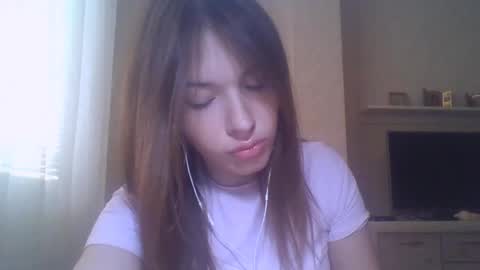 Jennifer online show from September 28, 2025, 2:33 pm