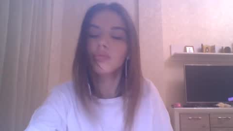 Jennifer online show from October 21, 2025, 5:13 pm