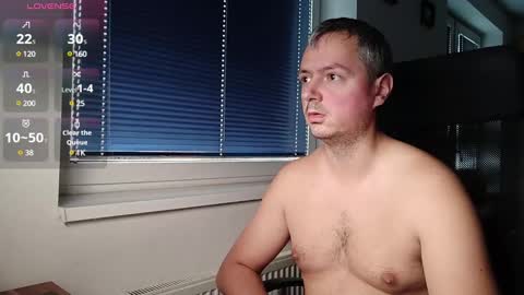 Snapshot of jogger1991 chatting on December 29, 2024, 2:21 pm Jogger1991 online show from December 29, 2024, 2:21 pm