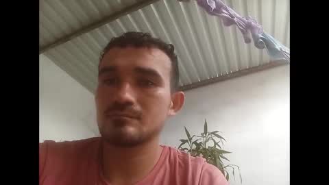 Snapshot of johan570400 chatting on April 10, 2026, 5:17 pm Joni online show from April 10, 2026, 5:17 pm