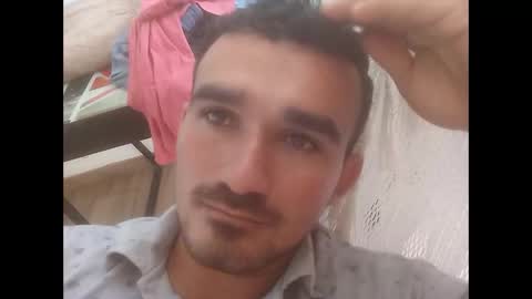 Snapshot of johan570400 chatting on April 11, 2026, 5:06 pm Joni online show from April 11, 2026, 5:06 pm