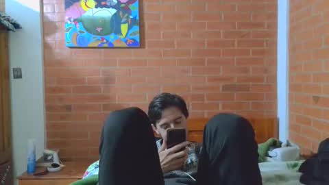 johan70nsexy online show from February 28, 2026, 6:14 am