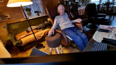 johan7 heet online show from April 12, 2026, 6:13 pm