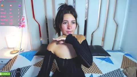 -- JOHANA -- online show from September 10, 2025, 4:29 pm