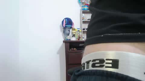 JOHAN independient model online show from March 30, 2026, 4:08 pm