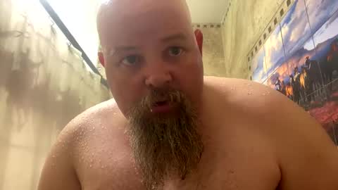 Snapshot of john40a chatting on January 17, 2025, 2:18 am John online show from January 17, 2025, 2:18 am