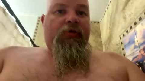 Snapshot of john40a chatting on January 23, 2025, 2:23 am John online show from January 23, 2025, 2:23 am