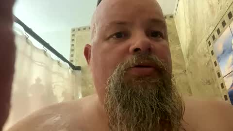 Snapshot of john40a chatting on October 31, 2025, 2:45 am John online show from October 31, 2025, 2:45 am