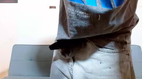 john_ssnow29 online show from November 22, 2025, 8:46 am