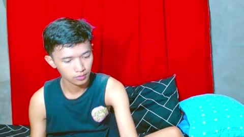 JohnXxx online show from April 5, 2026, 6:32 am