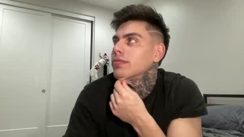 JAXX online show from December 8, 2024, 2:18 am