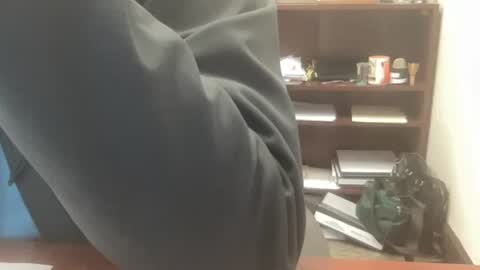 johnfl03 online show from October 15, 2025, 3:01 pm