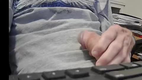 Snapshot of johngp777 chatting on February 6, 2025, 3:52 pm johngp777 online show from February 6, 2025, 3:52 pm