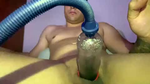 Snapshot of johnjow10 chatting on January 5, 2025, 3:32 am JOHN online show from January 5, 2025, 3:32 am