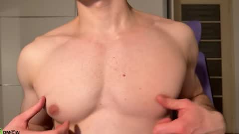 Snapshot of johnnnyhorny chatting on March 8, 2026, 11:19 pm Johnny online show from March 8, 2026, 11:19 pm