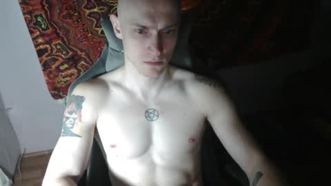 Johnny online show from November 4, 2025, 4:28 pm