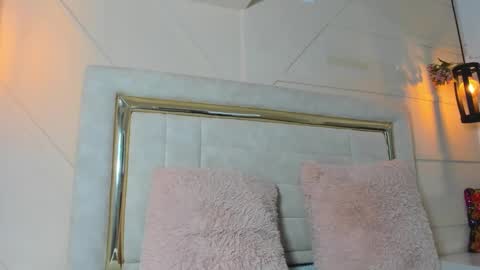 johnny_romano online show from February 13, 2025, 11:26 pm