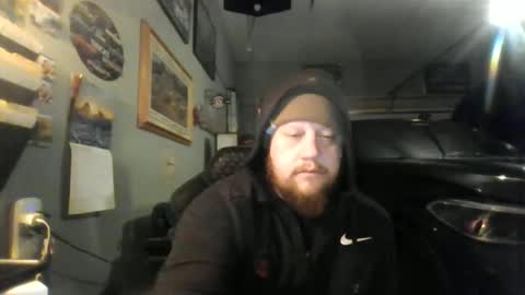 Snapshot of johnnydub3685 chatting on January 12, 2025, 1:37 pm johnnydub3685 online show from January 12, 2025, 1:37 pm