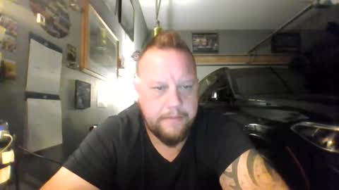 Snapshot of johnnydub3685 chatting on November 2, 2025, 7:33 am johnnydub3685 online show from November 2, 2025, 7:33 am