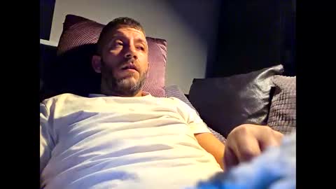 Snapshot of johnnypoly chatting on November 23, 2025, 4:01 am bigboy online show from November 23, 2025, 4:01 am