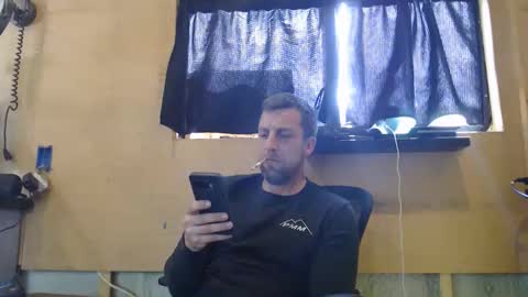 Snapshot of johnplayer23 chatting on April 19, 2026, 6:21 pm johnplayer23 online show from April 19, 2026, 6:21 pm