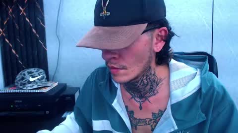 johnsonisaac94  online show from February 13, 2025, 4:54 am