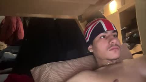 johnycash1101 online show from April 11, 2026, 5:39 pm