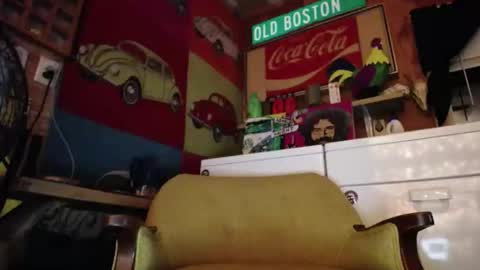 Snapshot of johstondude chatting on April 3, 2026, 3:15 am Johston online show from April 3, 2026, 3:15 am