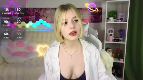 Paula online show from March 1, 2025, 11:15 pm