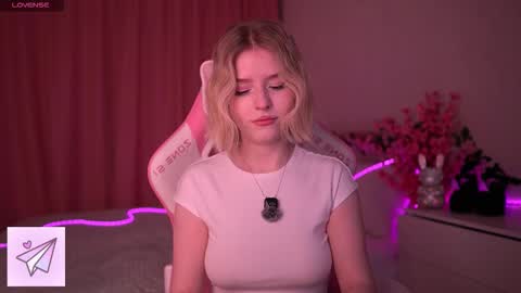 Paula online show from March 5, 2026, 11:34 pm