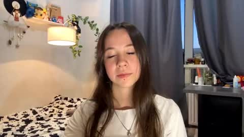 I am Joline ntmuLets hit 10 Thumbs Up together online show from May 25, 2026, 5:19 pm