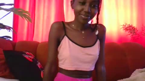 Snapshot of jolene_caramel chatting on November 15, 2025, 9:39 am jolene_caramel online show from November 15, 2025, 9:39 am