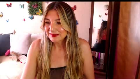 Jolie Mature online show from June 28, 2026, 7:31 pm