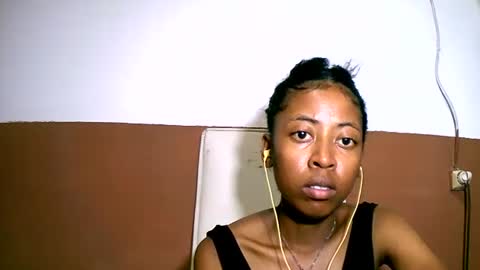 Snapshot of joliekah27 chatting on February 12, 2025, 1:09 am joliekah27 online show from February 12, 2025, 1:09 am