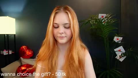 Polly  online show from February 17, 2025, 11:44 am