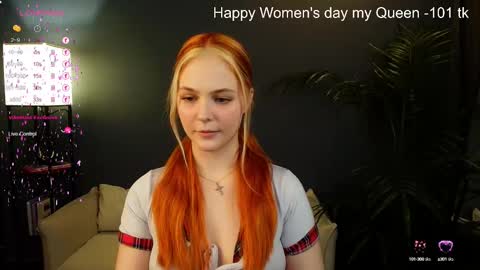 Polly  online show from March 8, 2025, 11:48 am