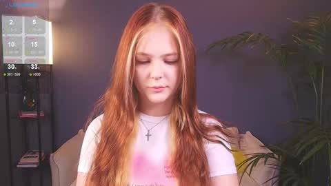 Polly  online show from November 10, 2025, 2:54 am