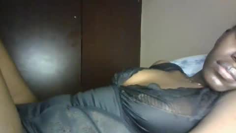 jollynabeb online show from February 9, 2026, 9:41 pm