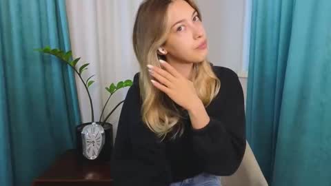 Viola online show from September 13, 2025, 11:10 am