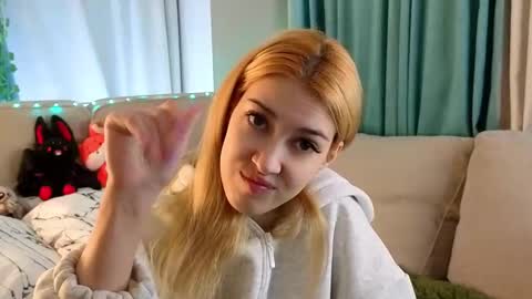 Viola online show from February 16, 2026, 1:18 pm