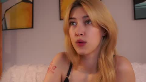 Viola online show from April 6, 2026, 1:12 pm