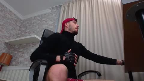 JonahShaw online show from October 12, 2025, 4:22 am