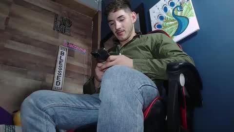 jonathancast08 online show from October 1, 2025, 1:00 am