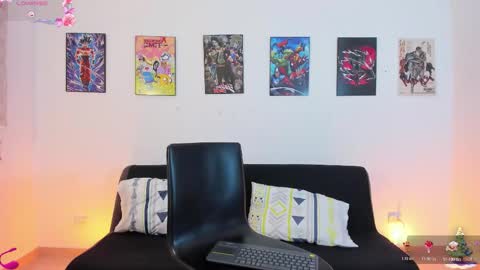 Instagram jonathanfit14 online show from December 19, 2025, 10:17 pm