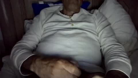 Snapshot of jonlovespussy6969 chatting on May 24, 2026, 12:59 am John loves pussy online show from May 24, 2026, 12:59 am